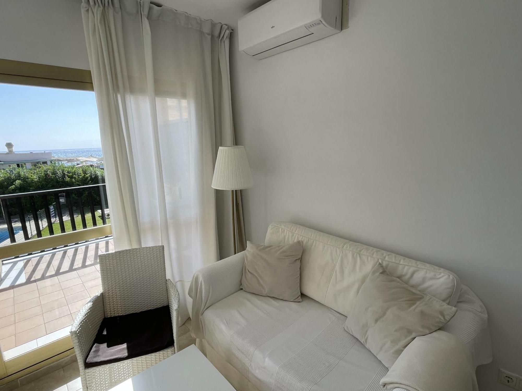 Estudio Primera Linea 50 Mtrs Playa. Fibra 600Mb Marbella Exteriér fotografie